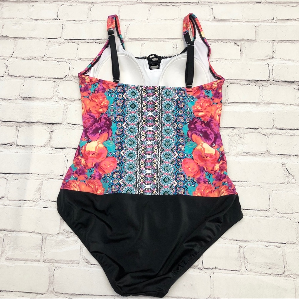 Jantzen One Piece Swimsuit 10 - Picture 2 of 8